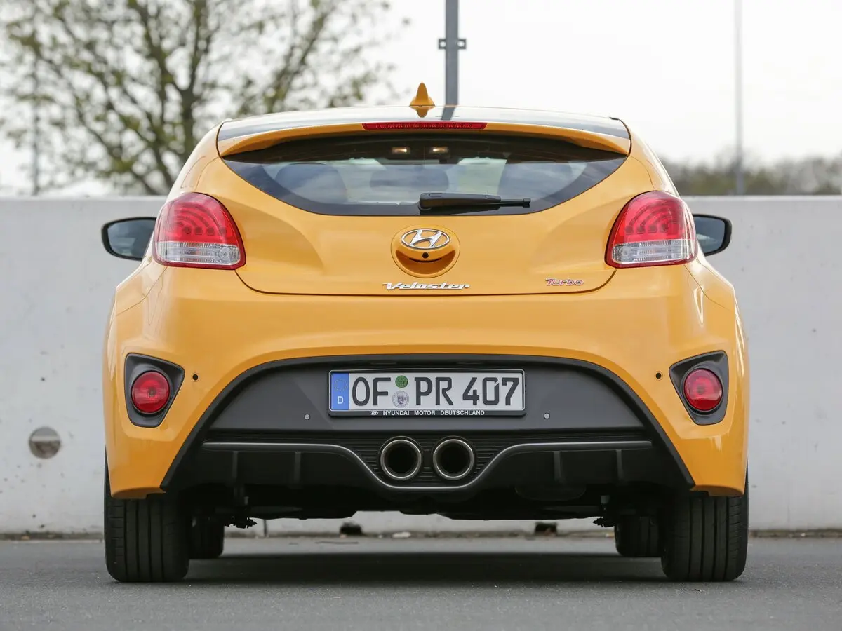 Hyundai Veloster I Рестайлинг Хэтчбек 4 дв. — сүрөт 4