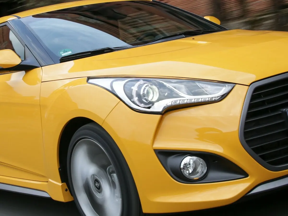 Hyundai Veloster I Рестайлинг Хэтчбек 4 дв. — сүрөт 14