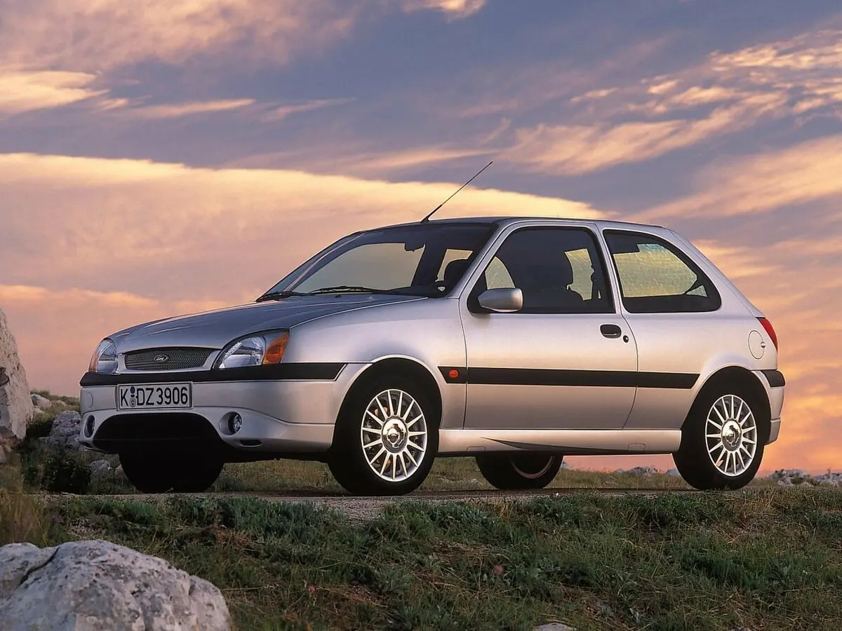 Ford Fiesta Mk4 Рестайлинг Хэтчбек 3 дв.
