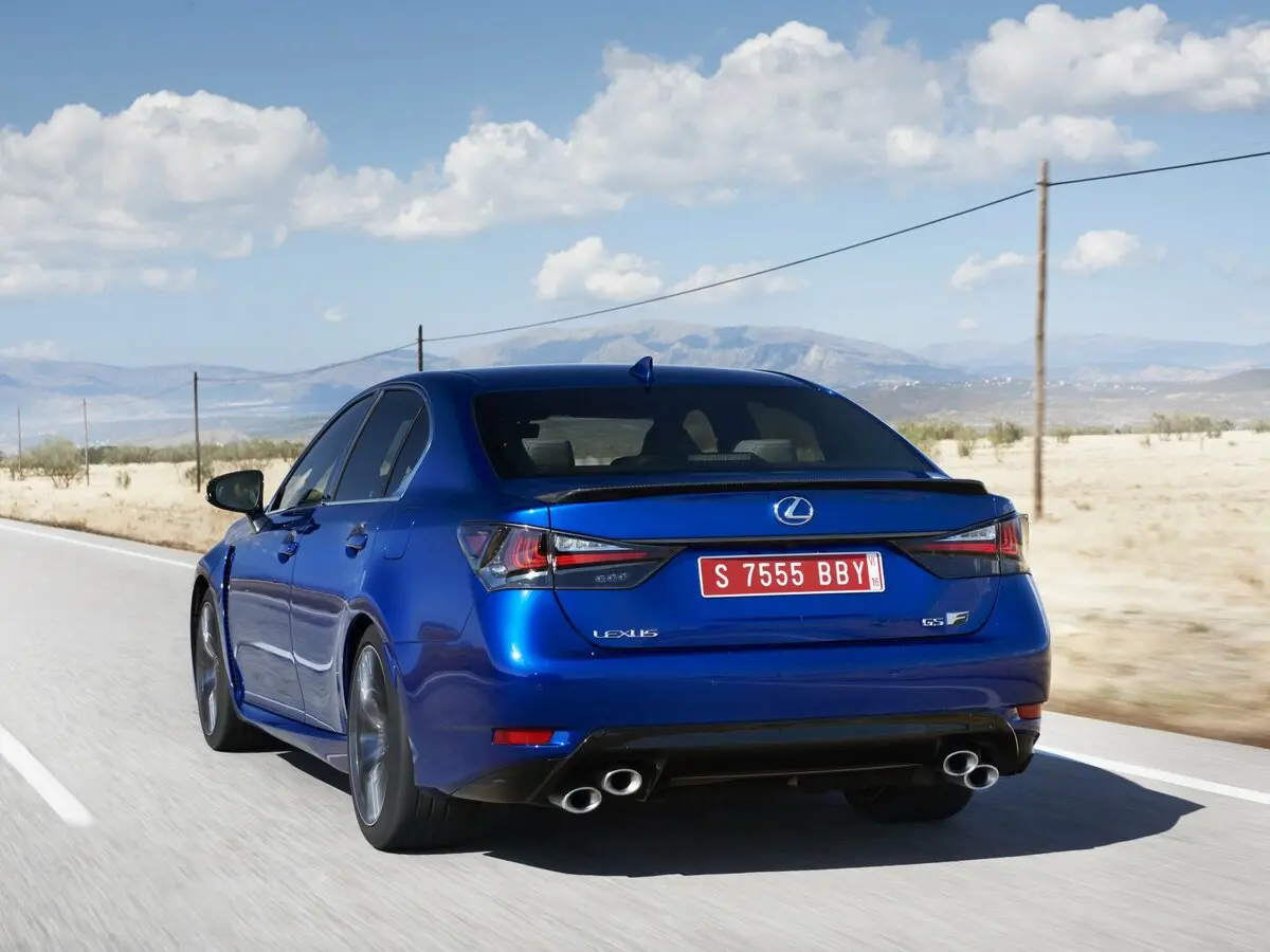 Lexus GS F 2015 – 2020 Седан — сүрөт 4