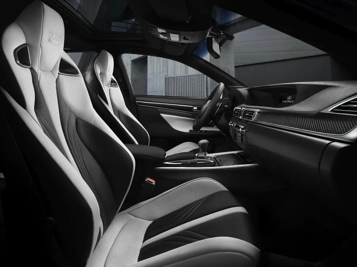 Lexus GS F 2015 – 2020 Седан — сүрөт 7