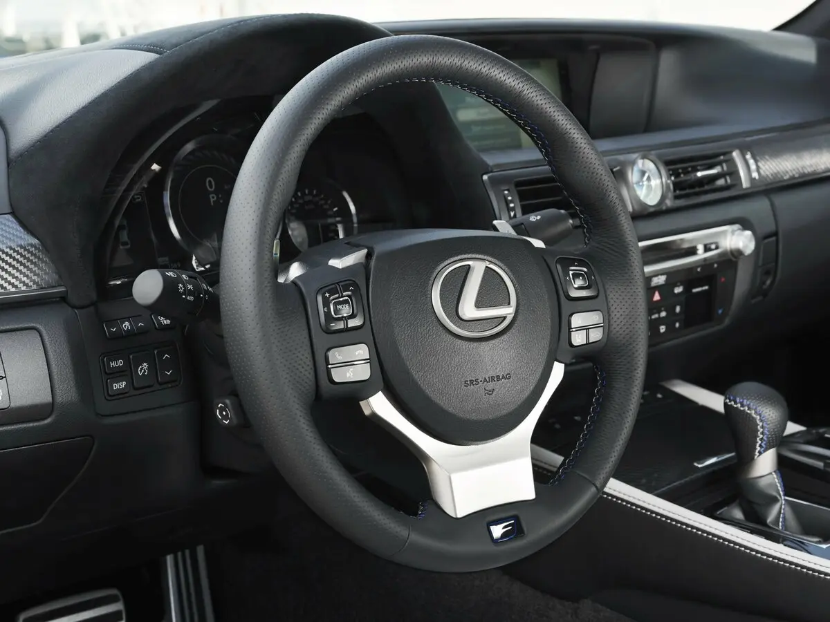 Lexus GS F 2015 – 2020 Седан — сүрөт 10