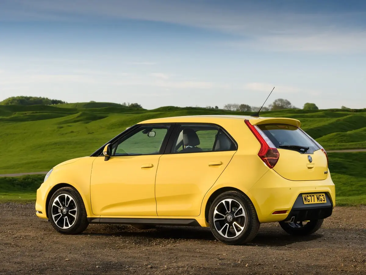 MG 3 II Рестайлинг Хэтчбек 5 дв. — photo 2