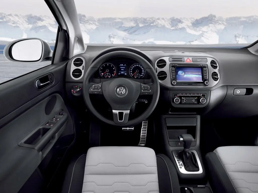Volkswagen Golf Plus I Хэтчбек 5 дв. Cross — photo 6