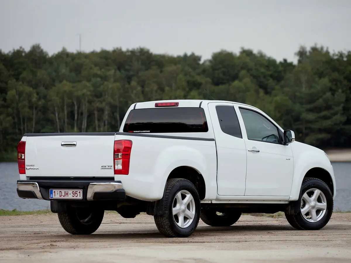 Isuzu D-Max II Пикап Полуторная кабина — сүрөт 3