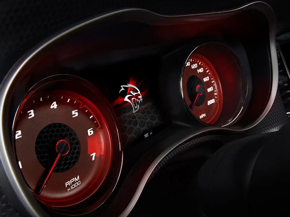 Dodge Charger VII (LD) Рестайлинг Седан SRT — сүрөт 9