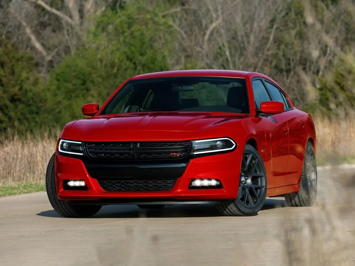 Dodge Charger VII (LD) Рестайлинг Седан