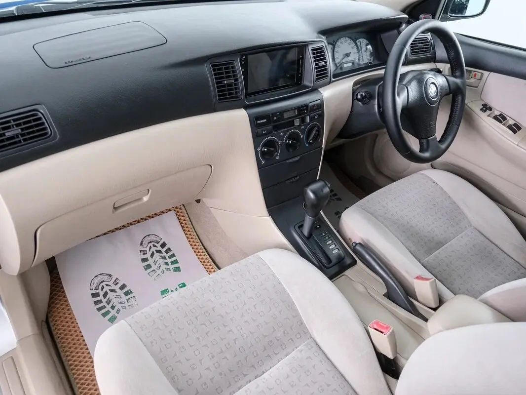 Toyota Corolla IX (E120, E130) Рестайлинг Хэтчбек 5 дв. Runx — фото 7