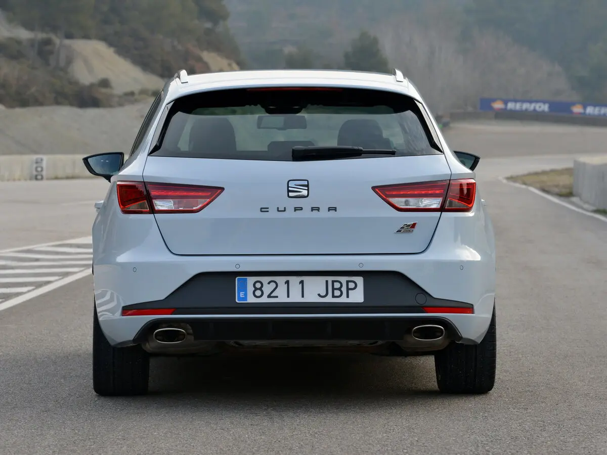 SEAT Leon Cupra III Универсал 5 дв. — сүрөт 4
