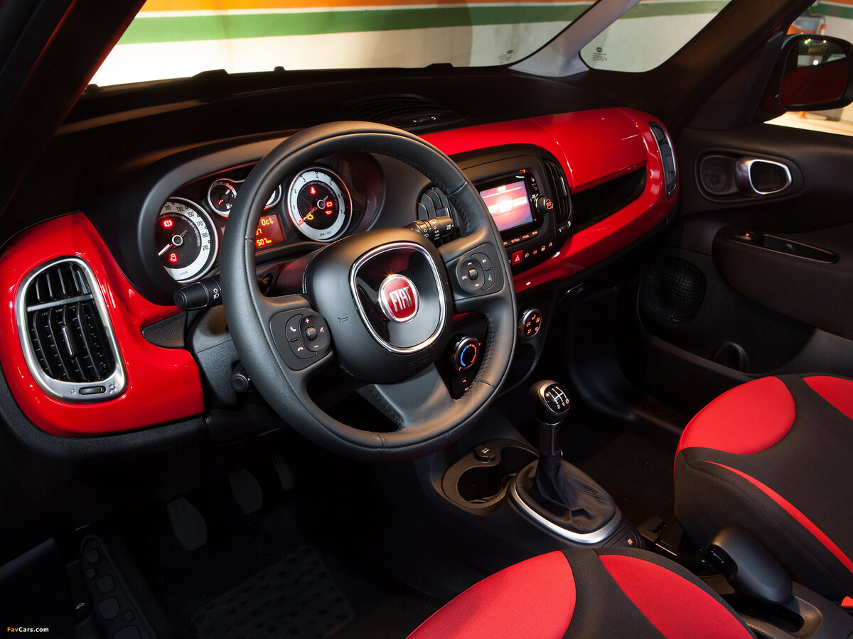 Fiat 500L I Компактвэн — фото 8
