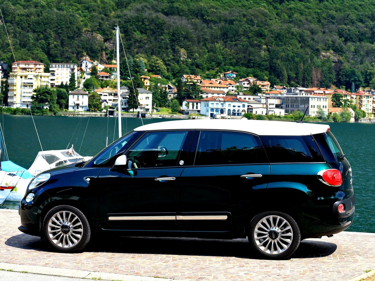 Fiat 500L I Компактвэн Living — фото 2