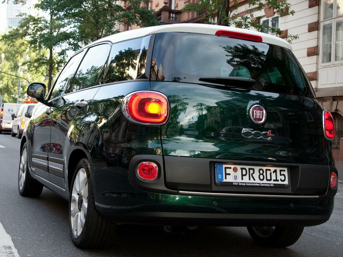 Fiat 500L I Компактвэн Living — фото 4