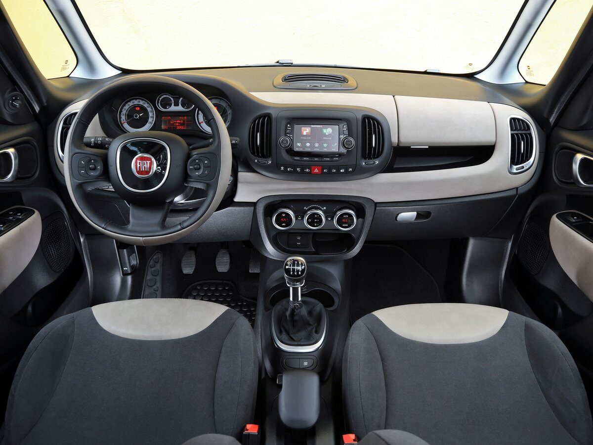 Fiat 500L I Компактвэн Living — фото 6