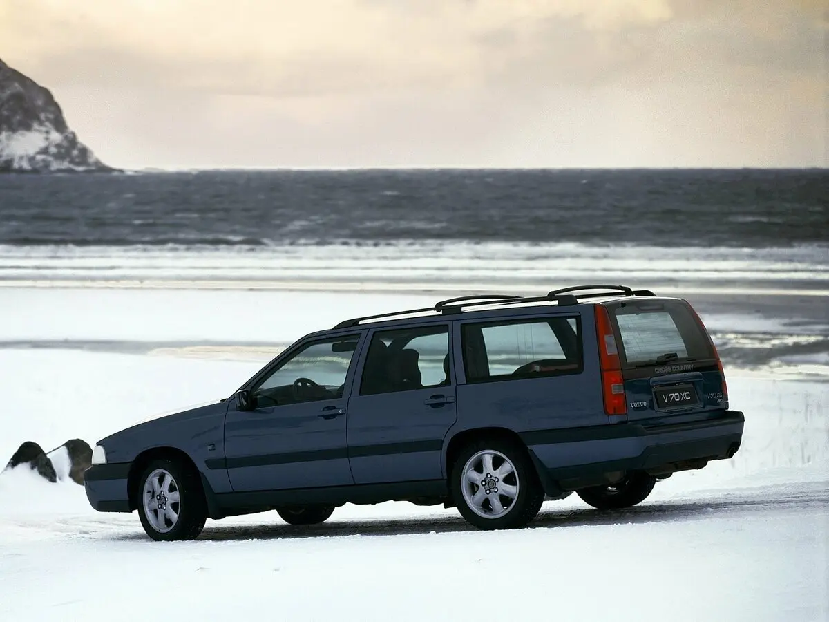 Volvo V70 I Универсал 5 дв. XC — сүрөт 5
