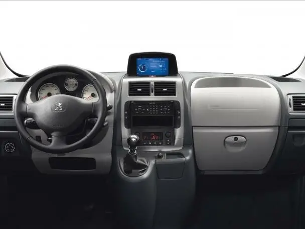 Peugeot Expert II Рестайлинг Минивэн — сүрөт 4