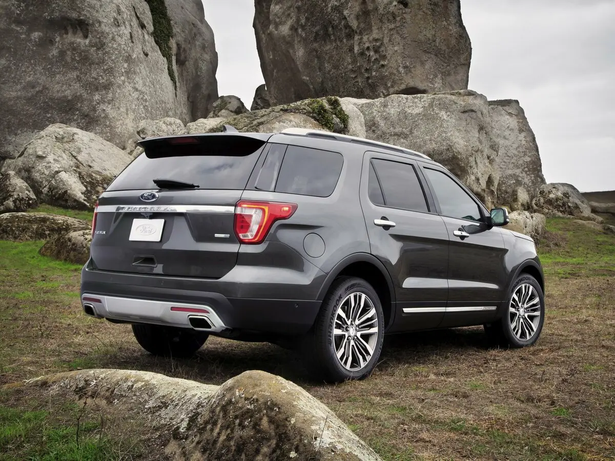 Ford Explorer V Рестайлинг Внедорожник 5 дв. — сүрөт 3