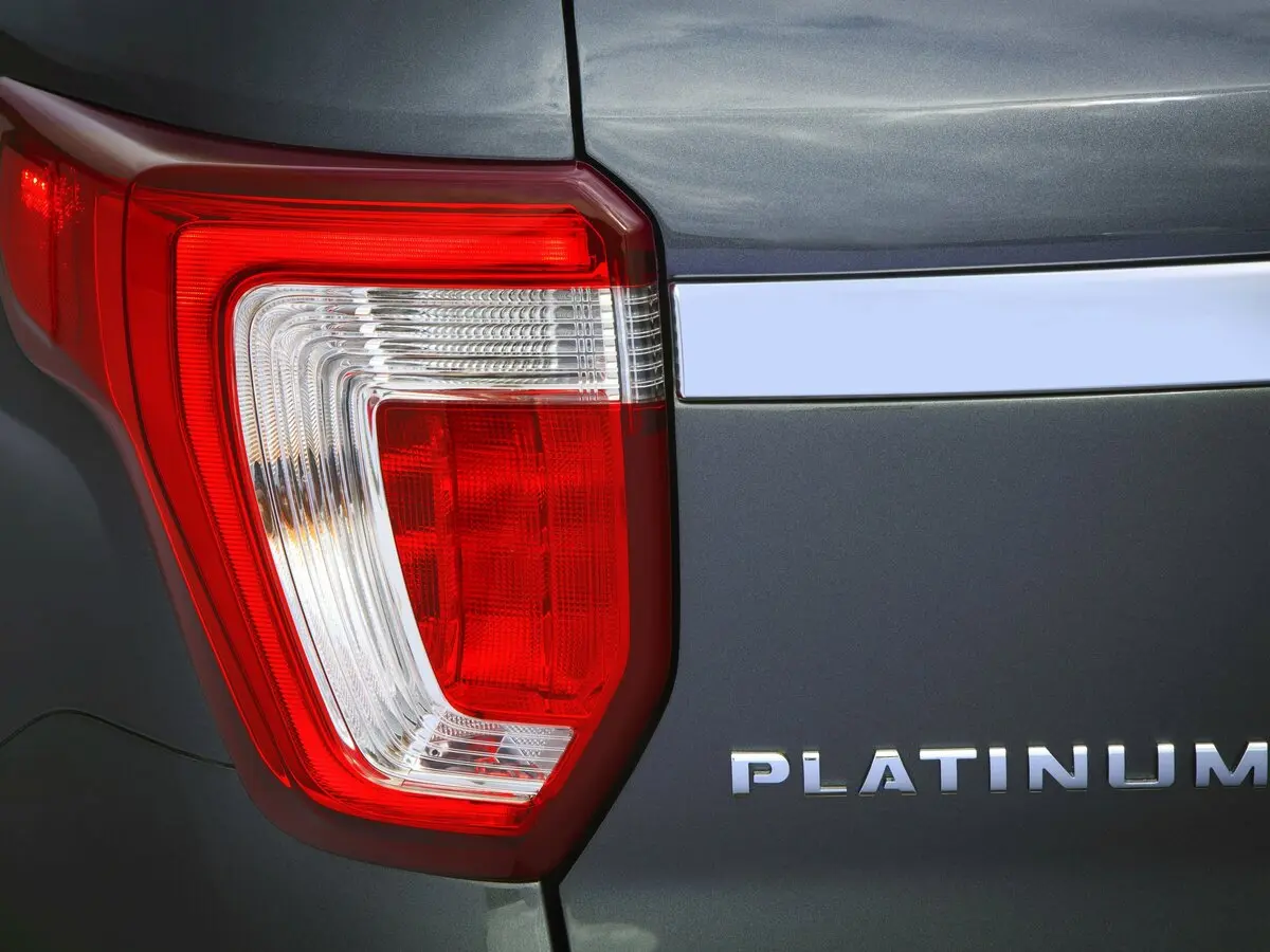 Ford Explorer V Рестайлинг Внедорожник 5 дв. — сүрөт 12
