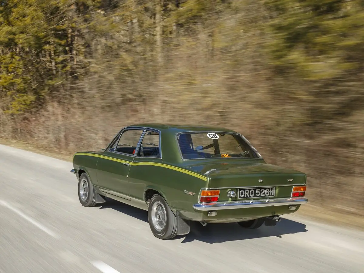 Vauxhall Viva HB Седан 2 дв. — 照片 4