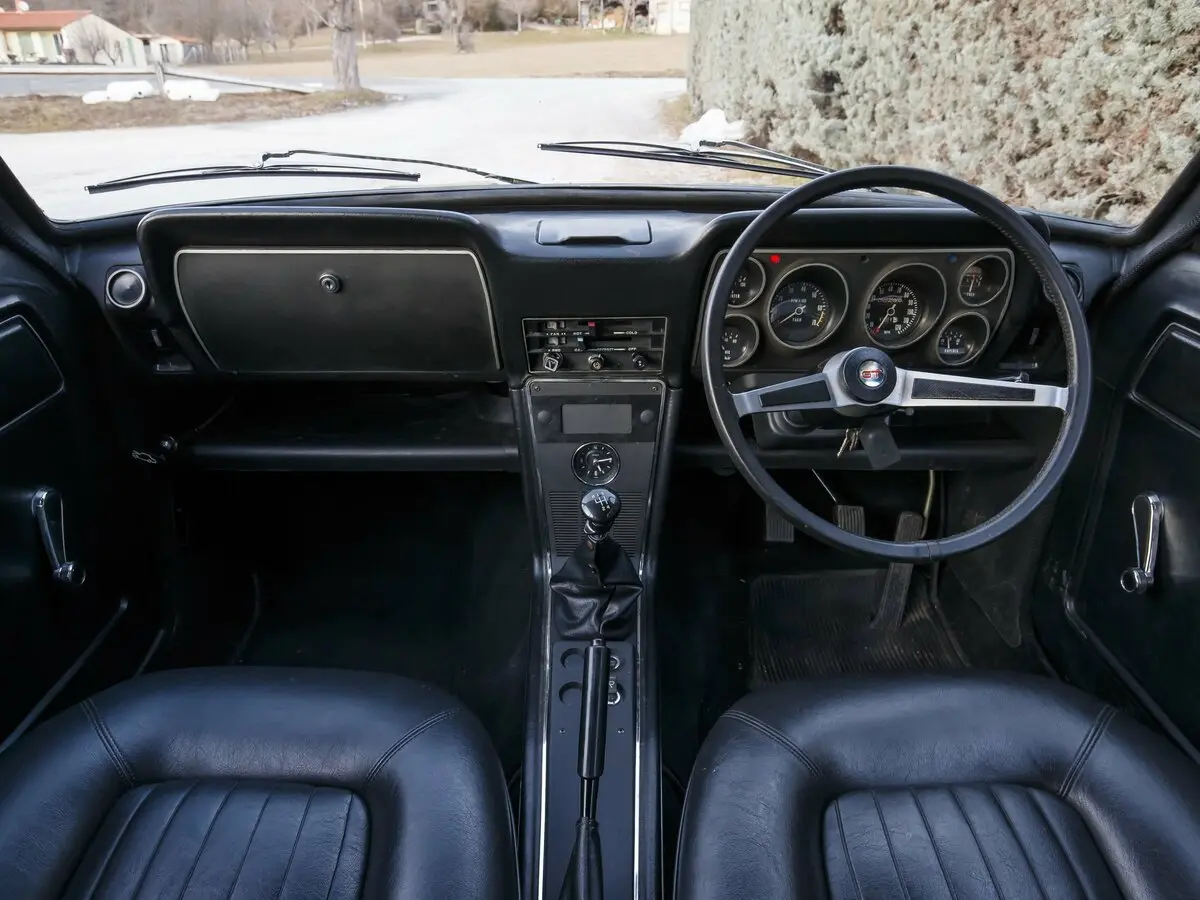 Vauxhall Viva HB Седан 2 дв. — 照片 5
