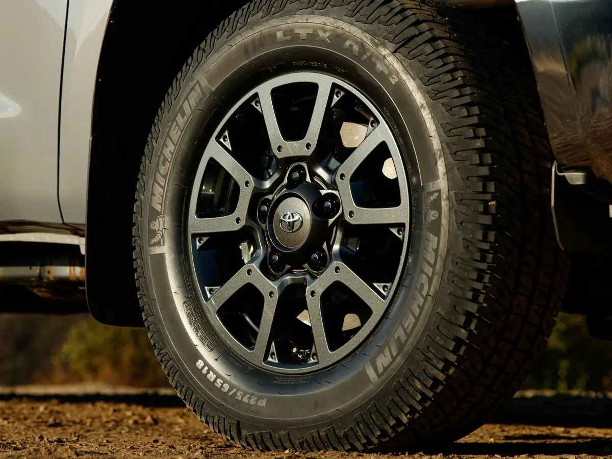 Toyota Tundra II Рестайлинг Пикап Полуторная кабина Long Bed — сүрөт 8