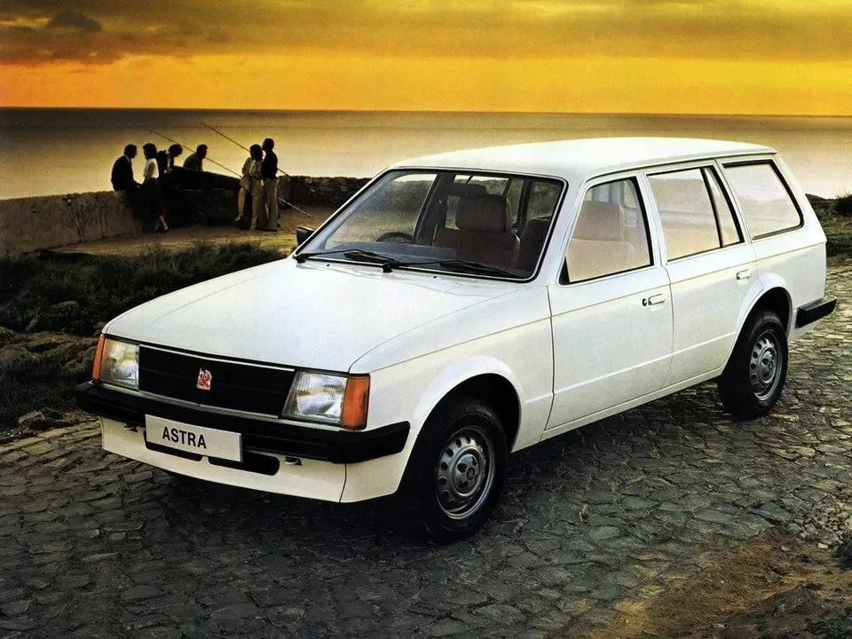 Vauxhall Astra E Универсал 5 дв.