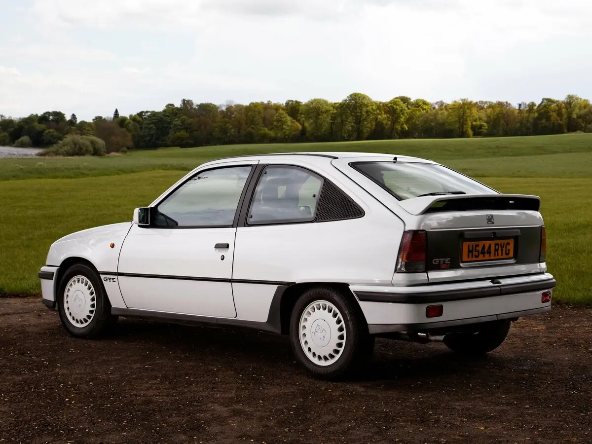 Vauxhall Astra E Хэтчбек 3 дв. — 照片 3