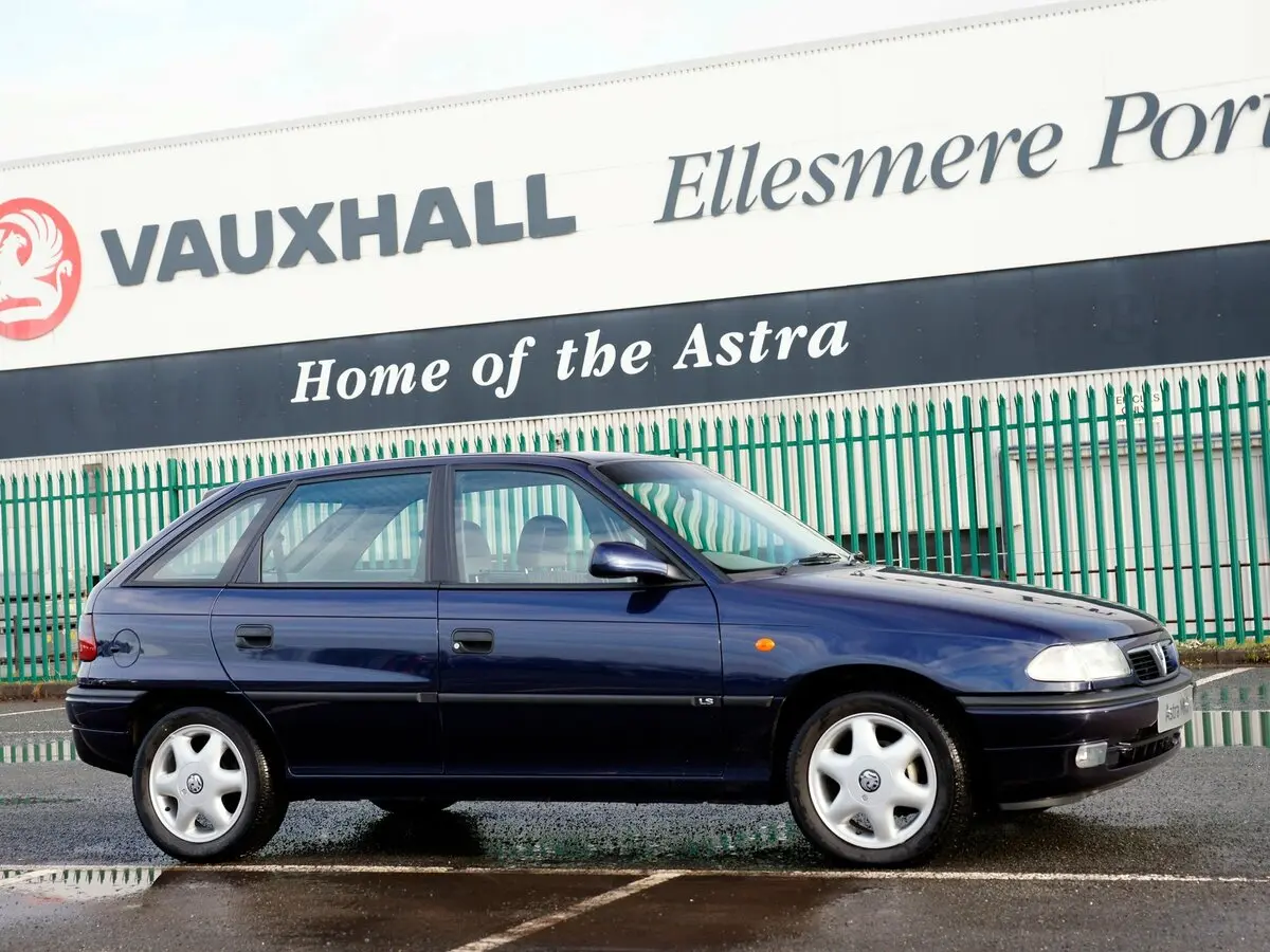 Vauxhall Astra F Хэтчбек 5 дв. — 照片 2
