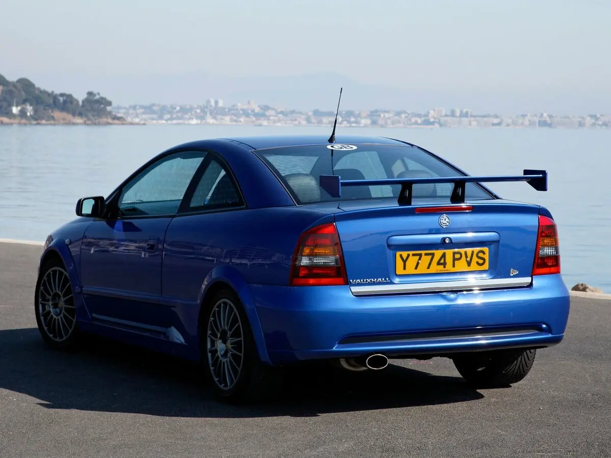 Vauxhall Astra G Купе — 照片 4