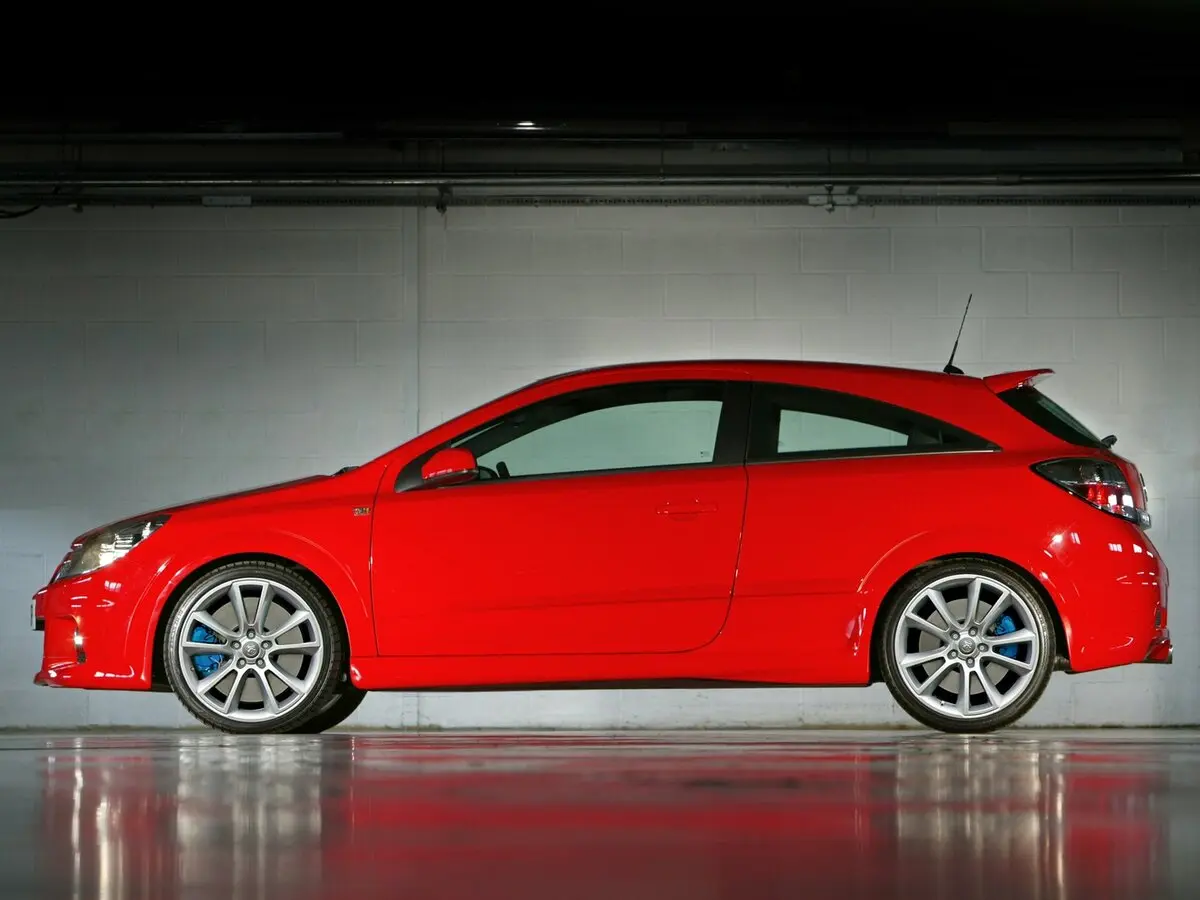 Vauxhall Astra H Хэтчбек 3 дв. — 照片 2