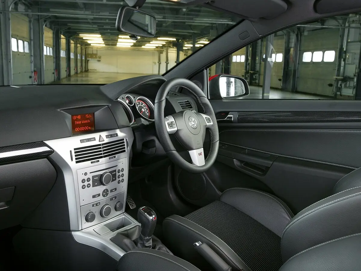 Vauxhall Astra H Хэтчбек 3 дв. — 照片 6