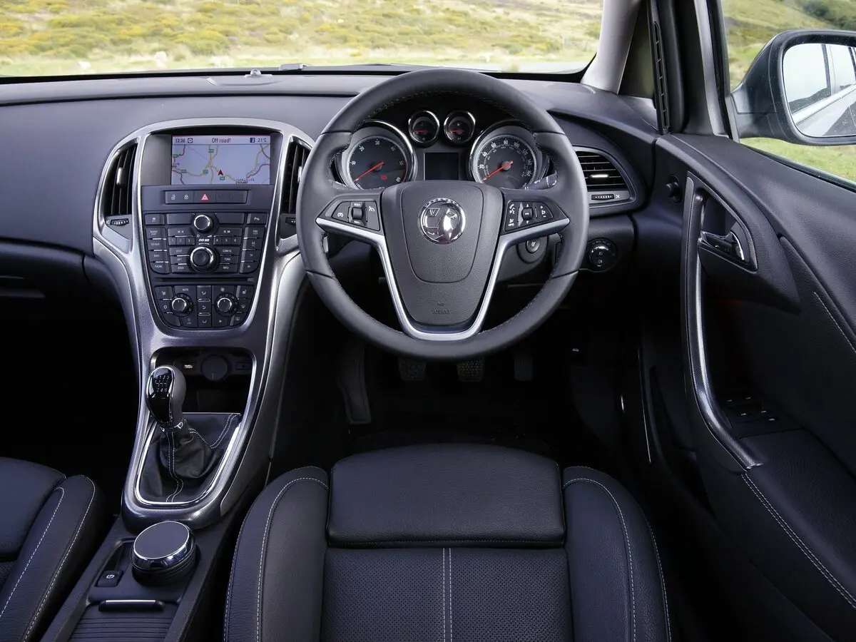 Vauxhall Astra J Хэтчбек 5 дв. — 照片 6