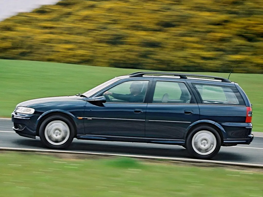 Vauxhall Vectra B Универсал 5 дв. — 照片 2