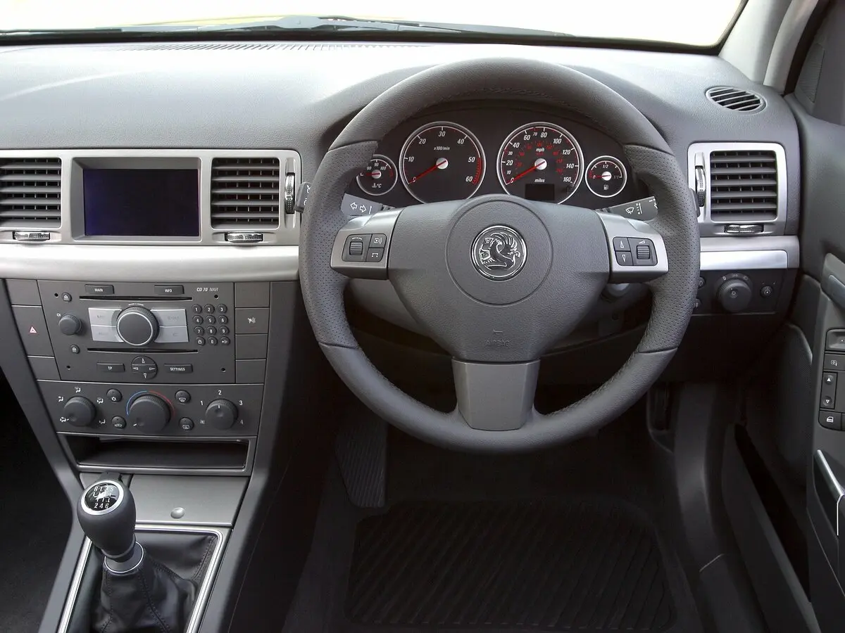 Vauxhall Vectra C Хэтчбек 5 дв. — 照片 6