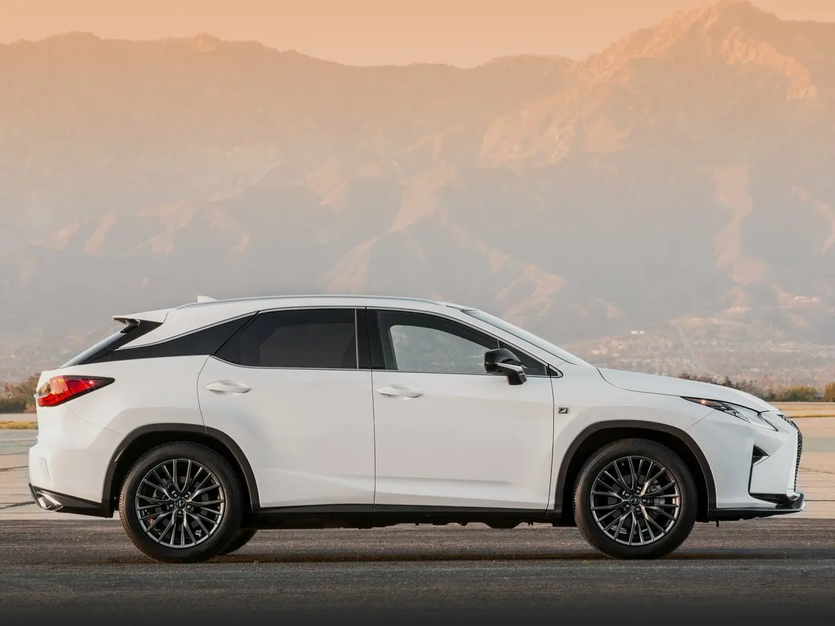Lexus RX IV Внедорожник 5 дв. — фото 2
