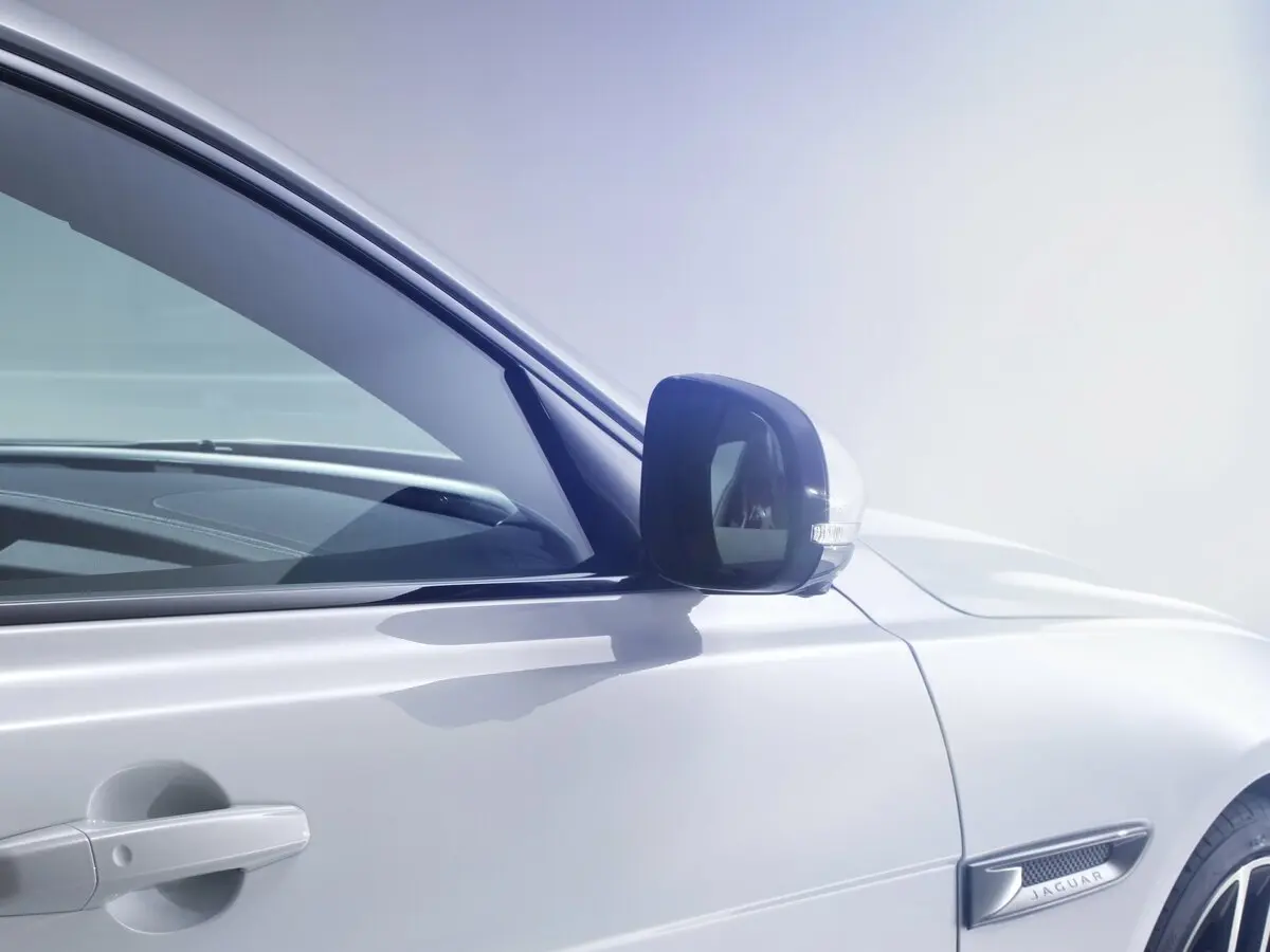 Jaguar XF II Седан — сүрөт 15