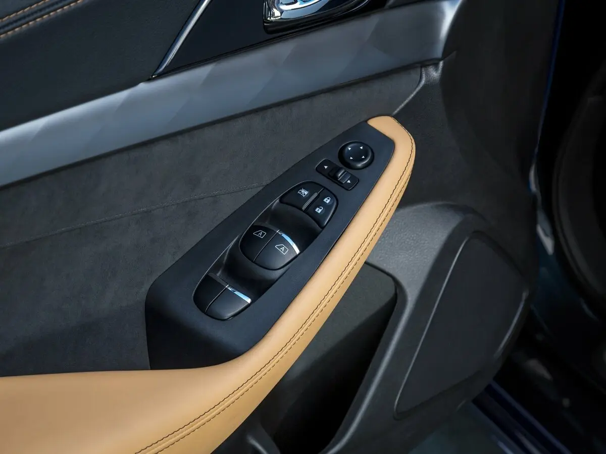 Nissan Maxima VIII (A36) Седан — сүрөт 12