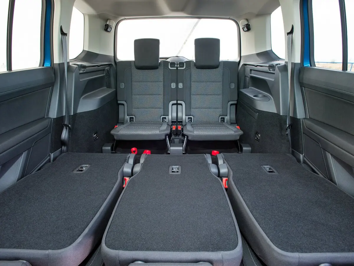 Volkswagen Touran II Компактвэн — сүрөт 18