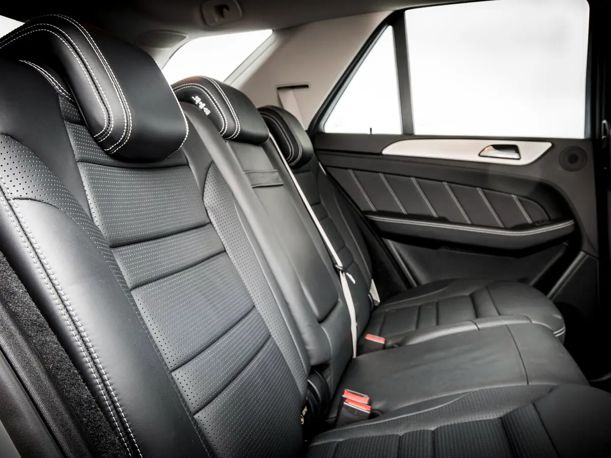 Mercedes-Benz GLE AMG I (W166) Внедорожник 5 дв. — 照片 9