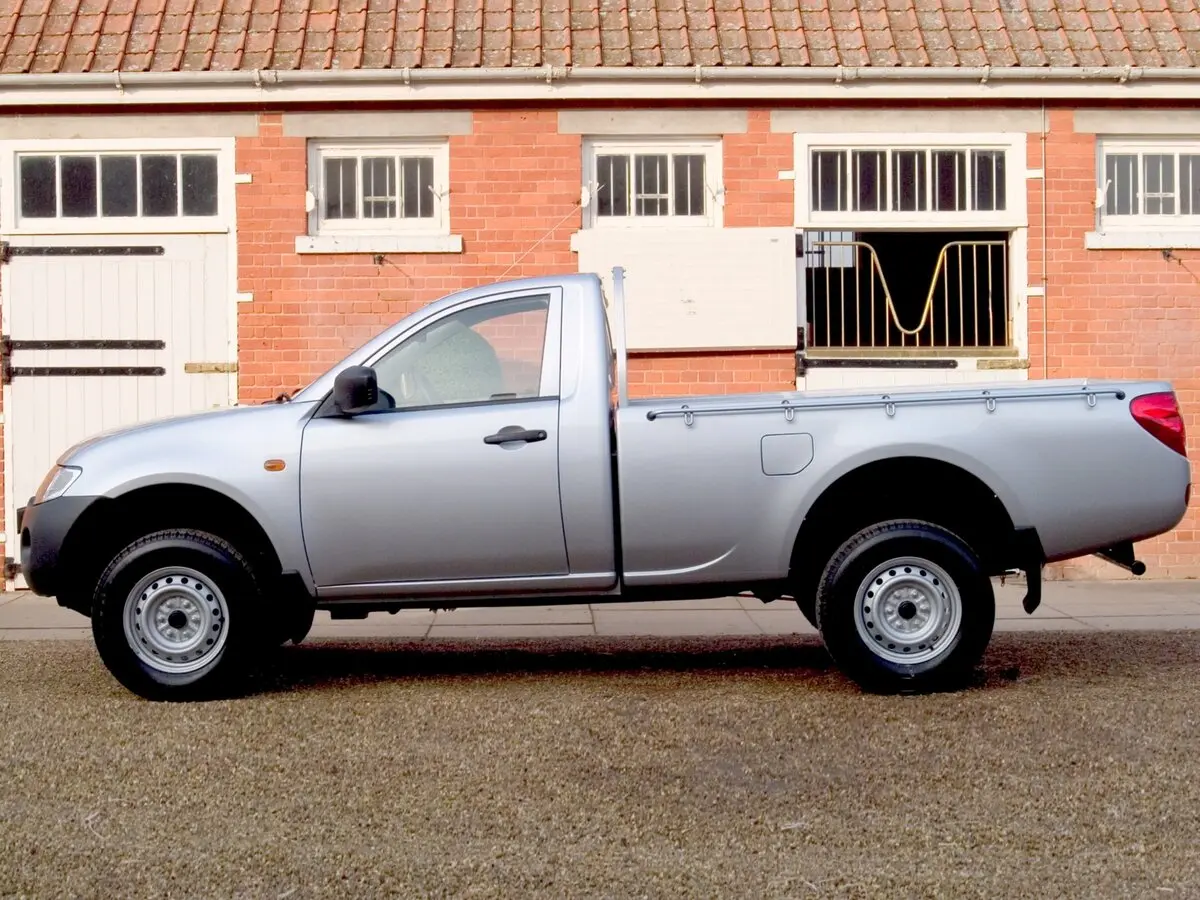 Mitsubishi L200 IV Пикап Одинарная кабина — сүрөт 2
