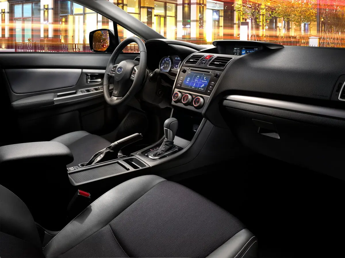 Subaru Impreza IV Рестайлинг Седан — фото 5
