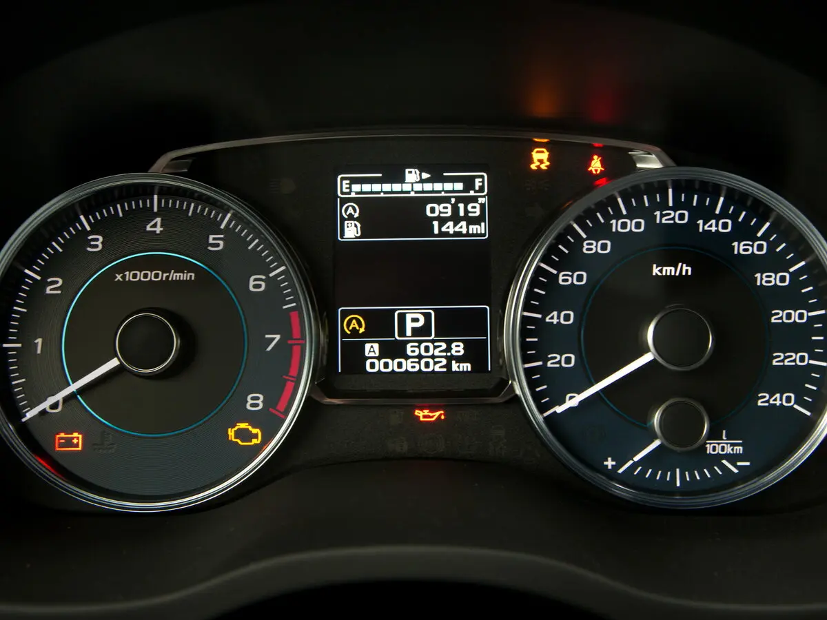 Subaru Impreza IV Рестайлинг Седан — фото 6