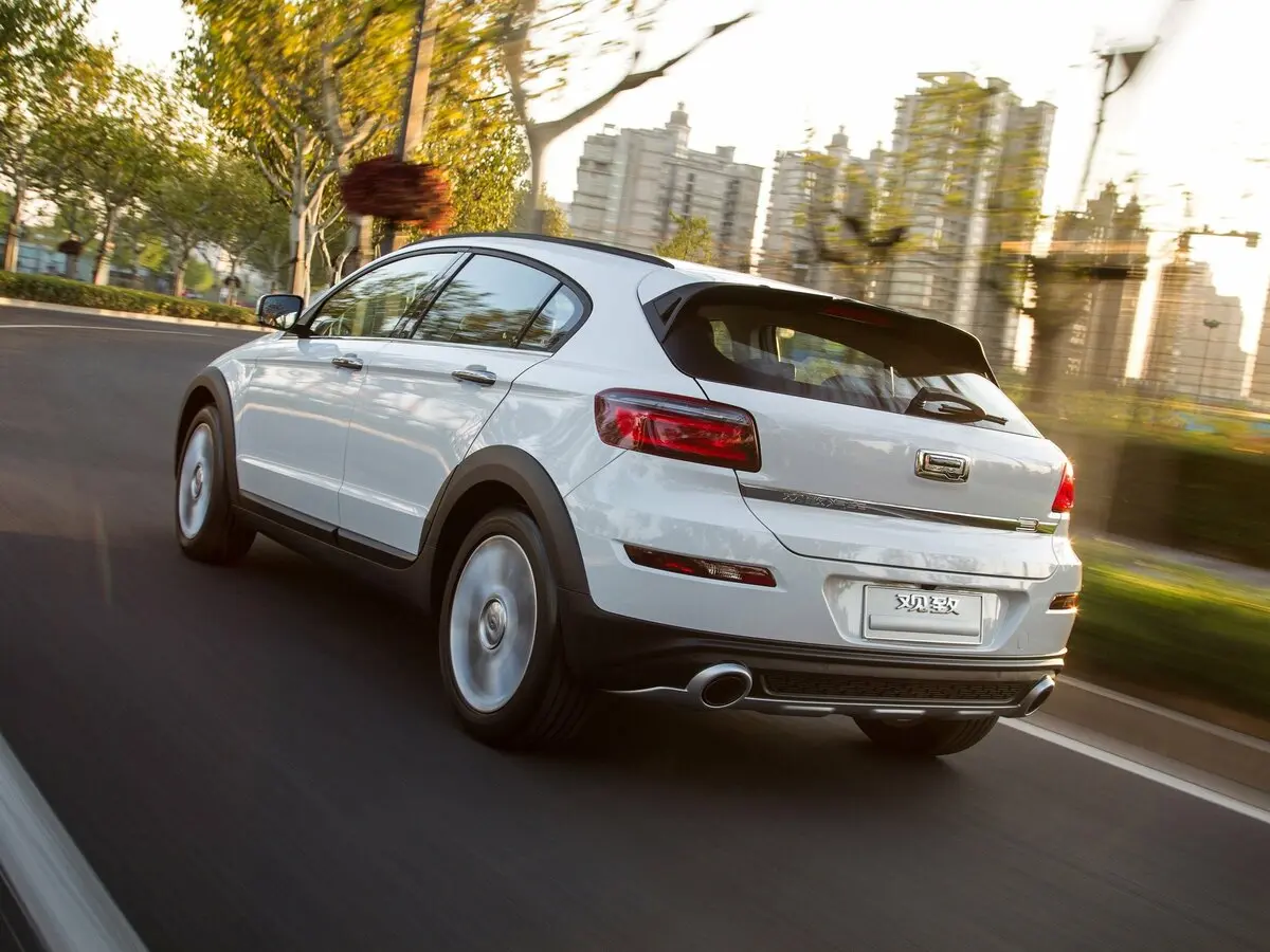 Qoros 3 2014 – 2022 Хэтчбек 5 дв. City SUV — сүрөт 5