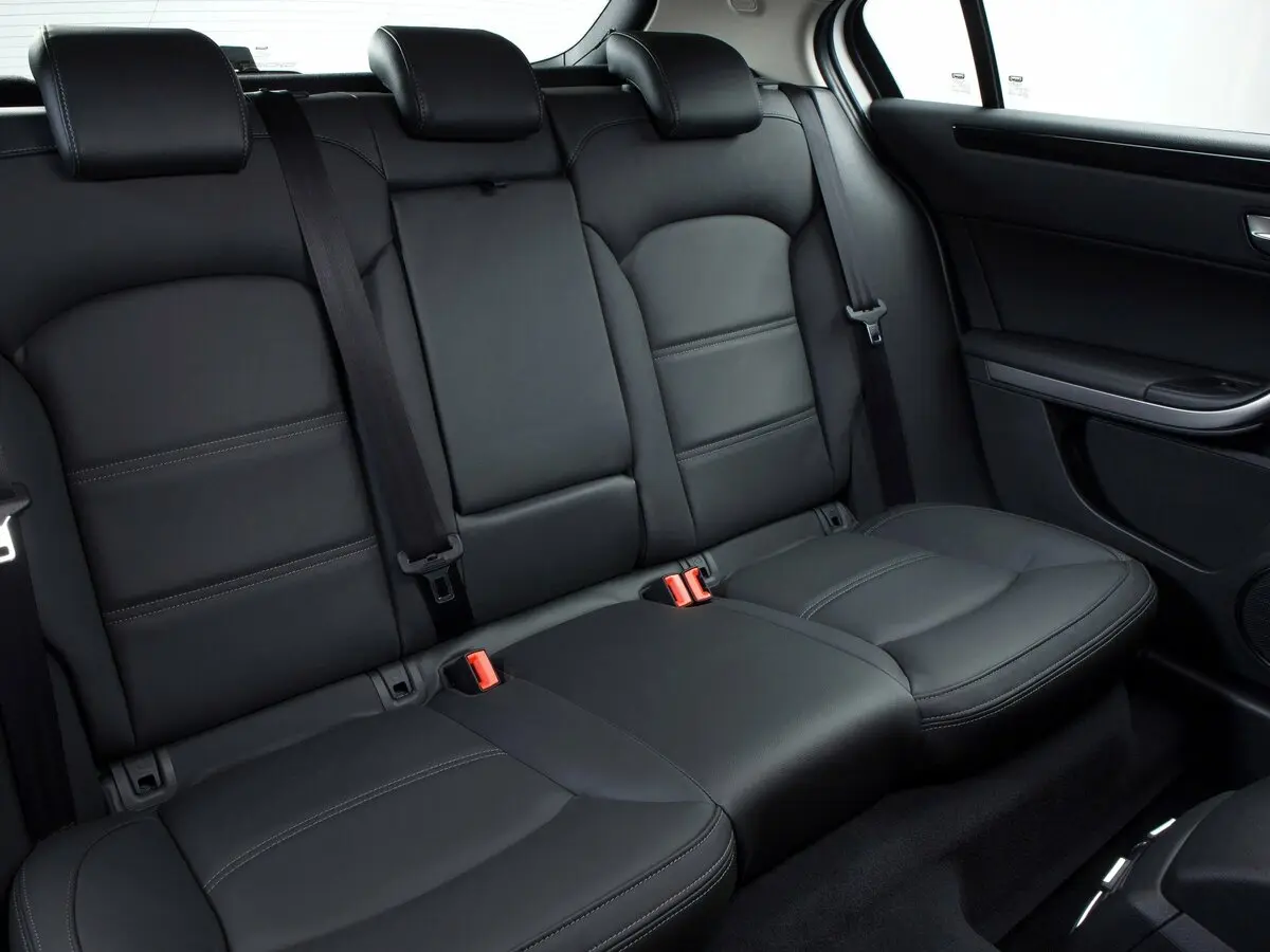 Qoros 3 2014 – 2022 Хэтчбек 5 дв. City SUV — сүрөт 8