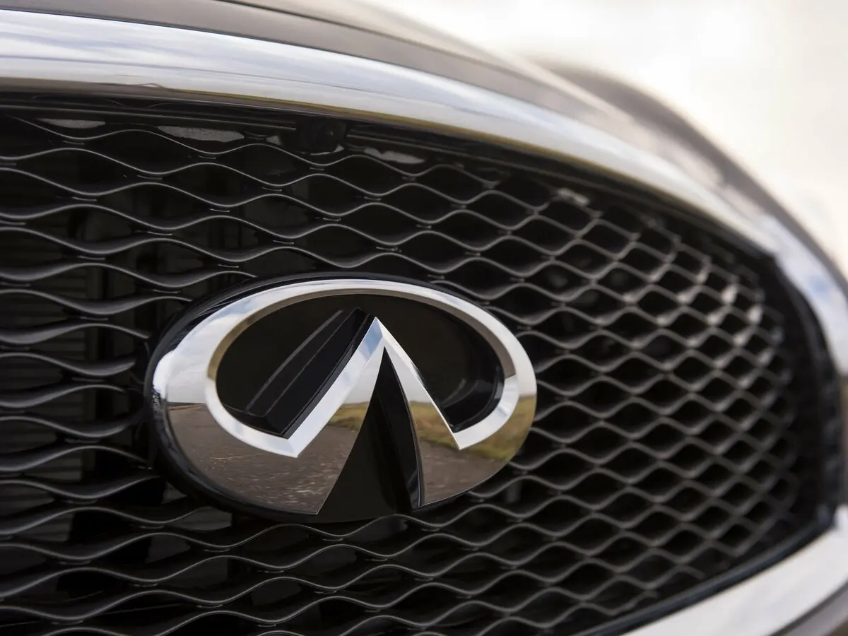 Infiniti Q70 I Рестайлинг Седан — сүрөт 14
