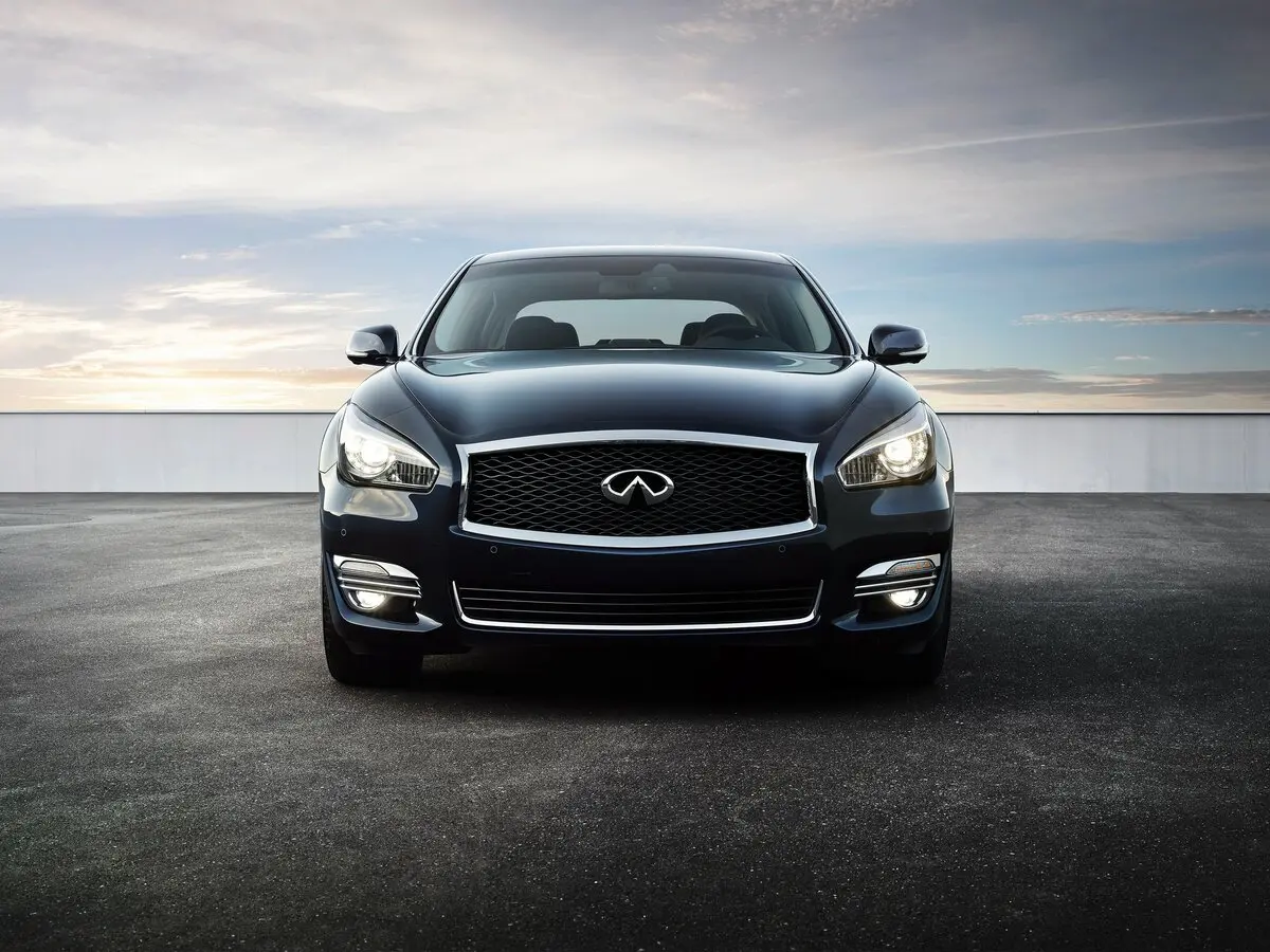 Infiniti Q70 I Рестайлинг Седан Long — сүрөт 3