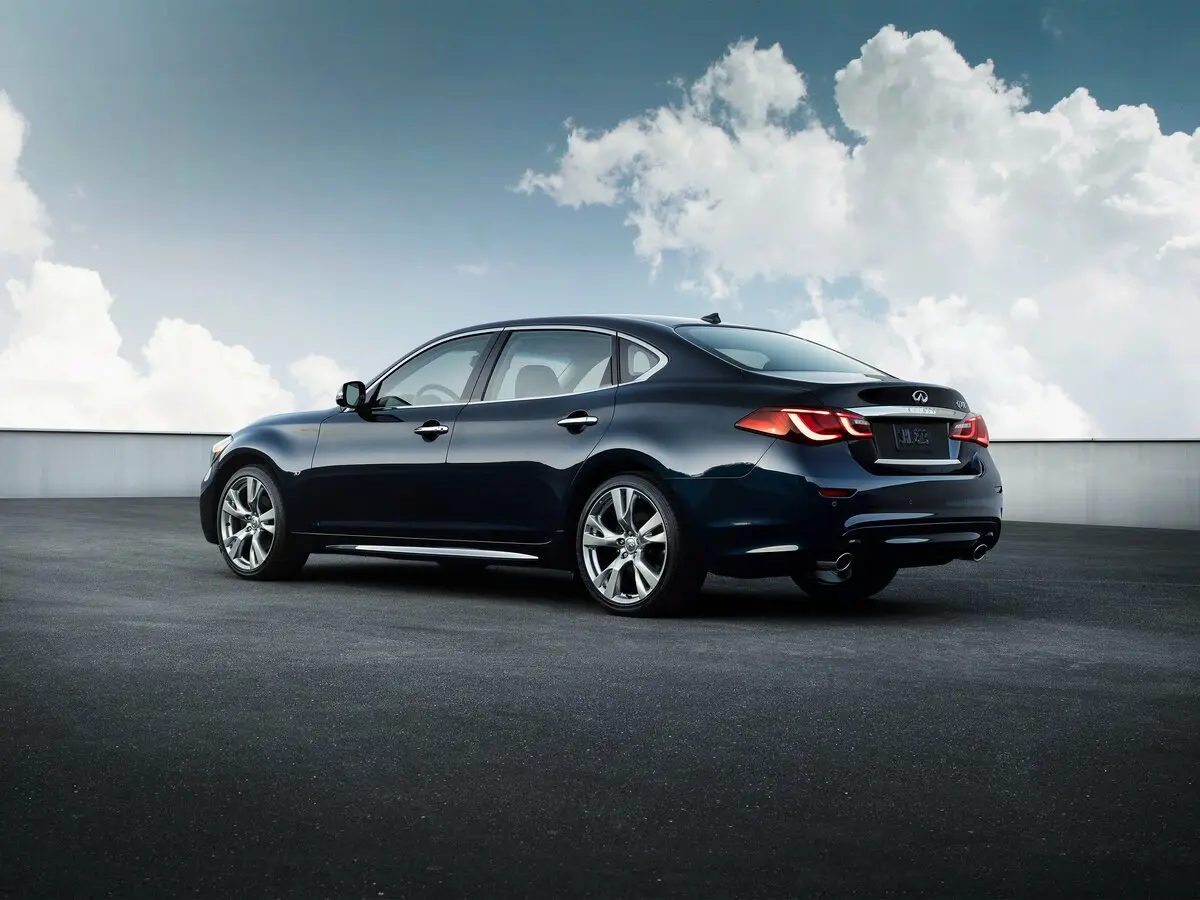 Infiniti Q70 I Рестайлинг Седан Long — сүрөт 5