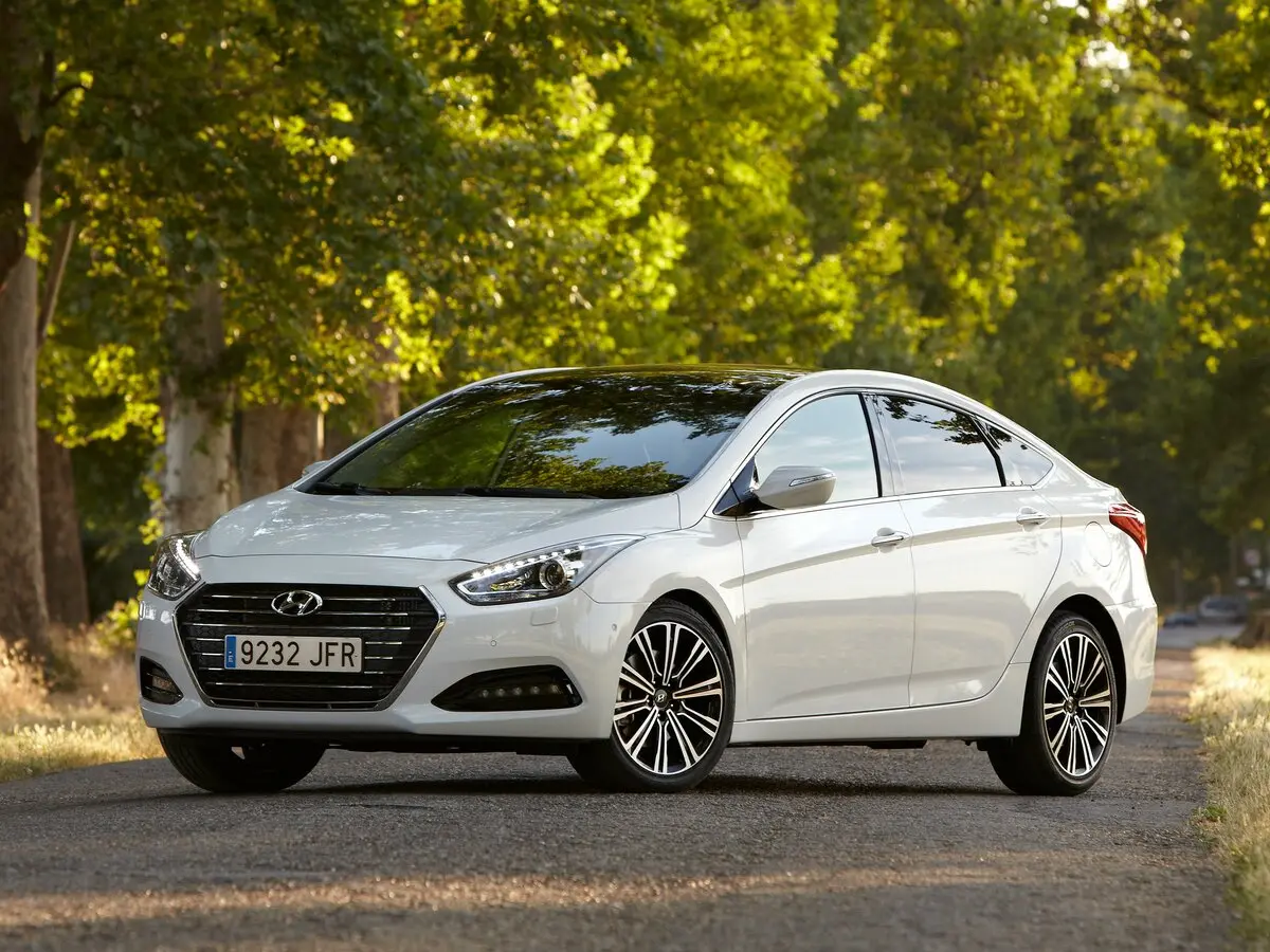 Hyundai i40 I Рестайлинг Седан