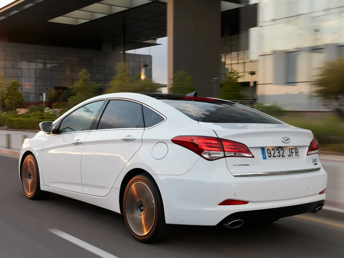 Hyundai i40 I Рестайлинг Седан — сүрөт 5