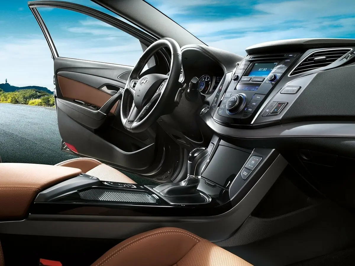 Hyundai i40 I Рестайлинг Седан — сүрөт 8