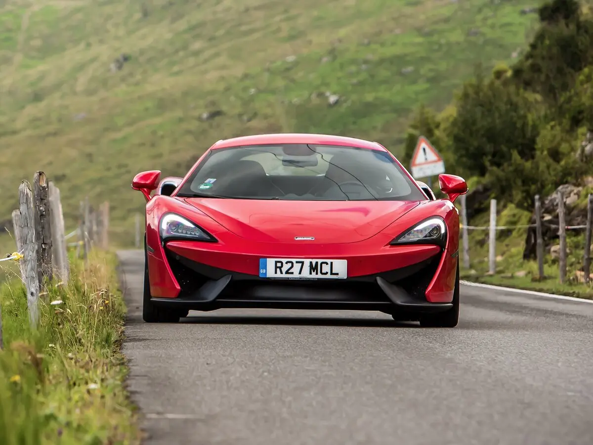 McLaren 540C I Купе — photo 2